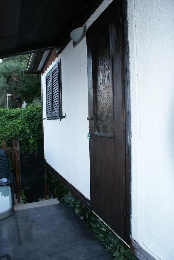 Chalet Bungalow Sixdays 2 Camporosso